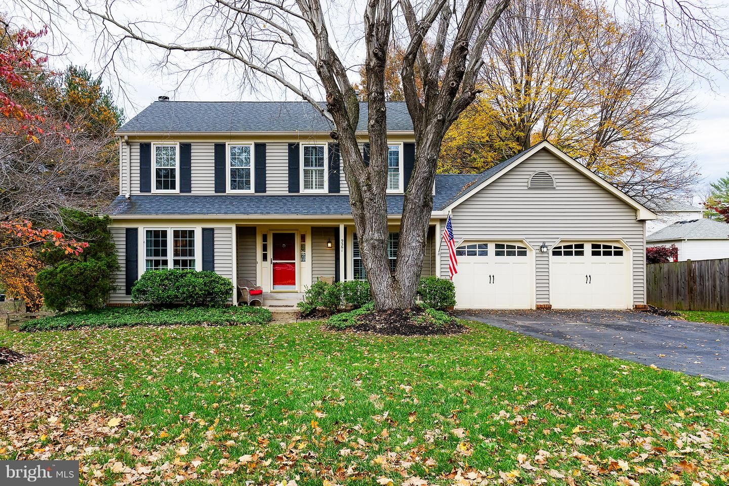 Property Photo:  9361 Robnel Place  VA 22182 