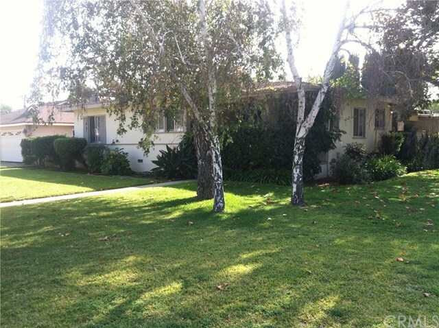 Property Photo:  100 E Wistaria Avenue  CA 91006 