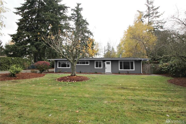 Property Photo: 11407 40th Avenue E WA 98446
