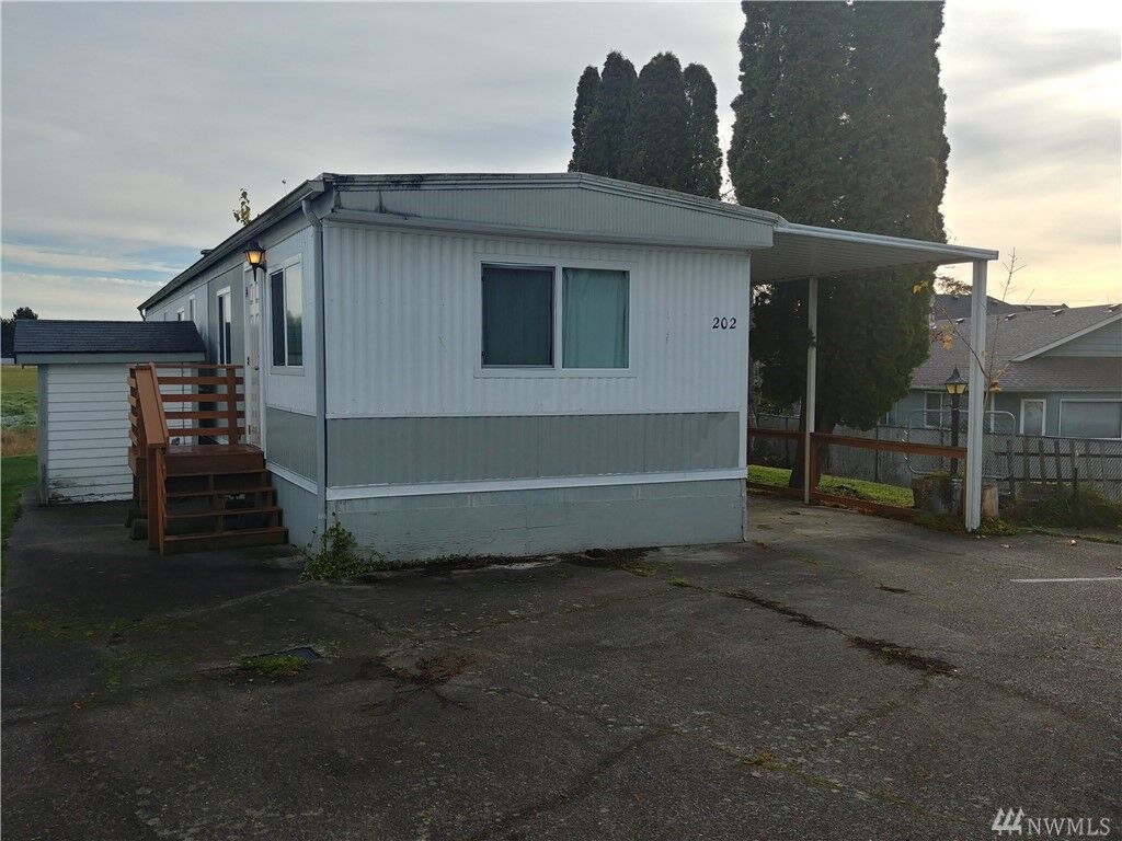 Property Photo: 8080 Harborview Rd M202 WA 98230