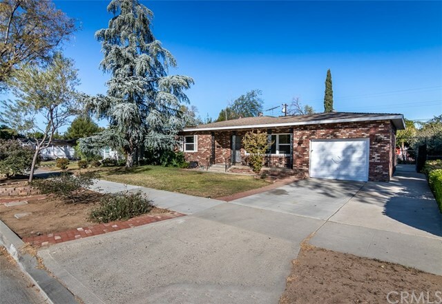 Property Photo:  4725 Sunnyside Drive  CA 92506 