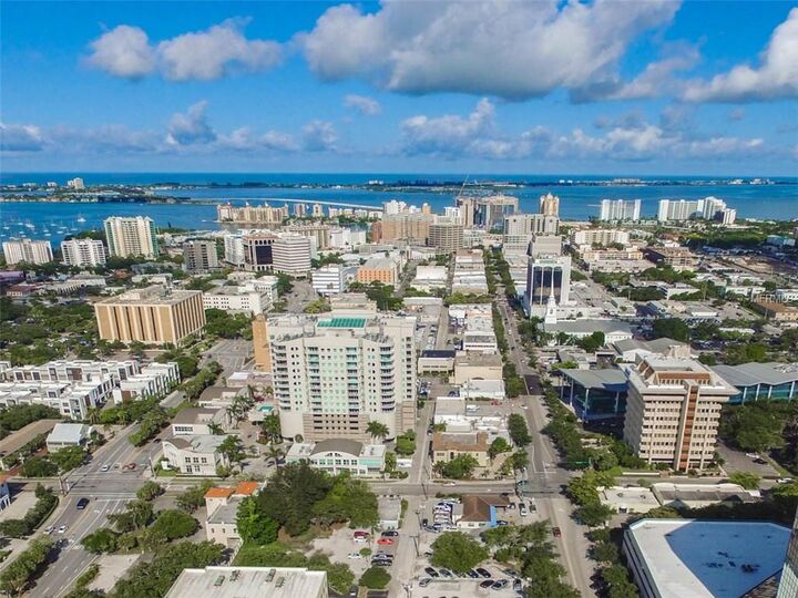 Property Photo: 1350 Main Street 300 FL 34236