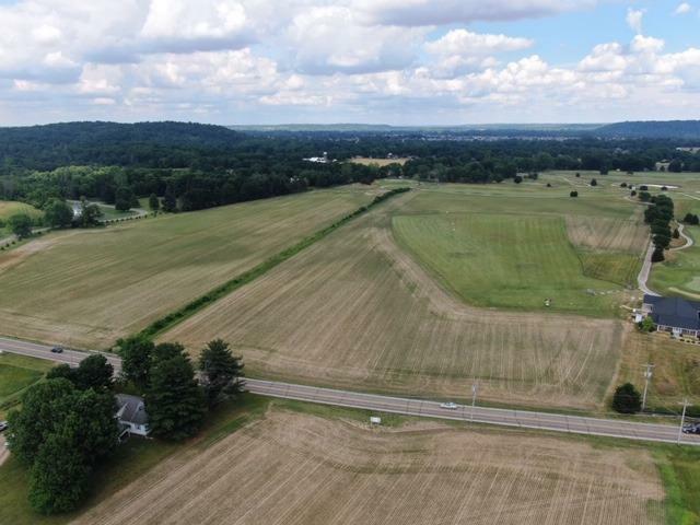 Property Photo: 4 Carolina Trace Rd OH 45030