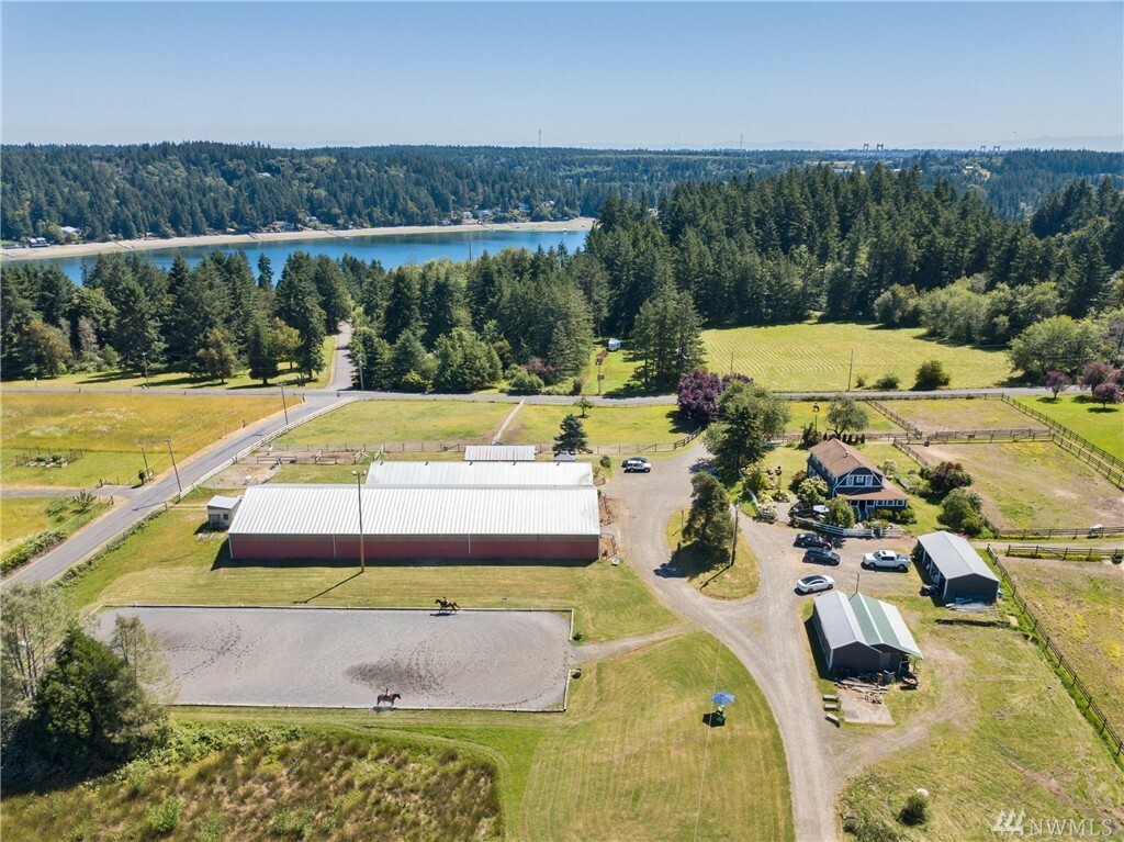 Property Photo:  2302 50th Ave NW  WA 98335 