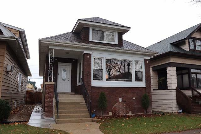 Property Photo:  5240 West Cuyler Avenue  IL 60641 