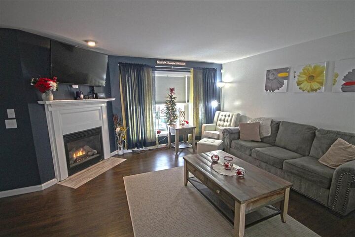 Property Photo:  14B Canterberry Court  NH 03051 