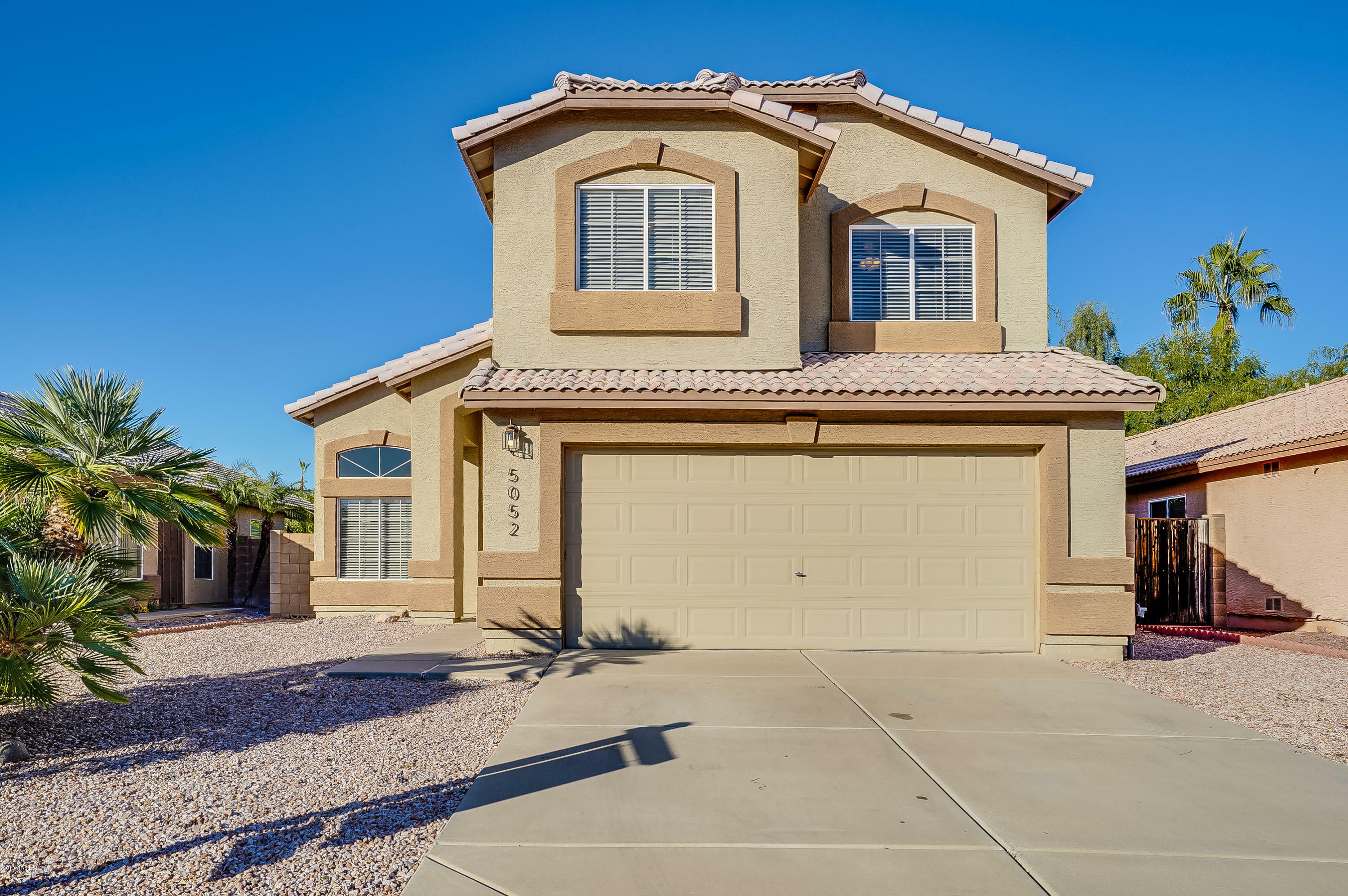 Property Photo: 5052 E Holmes Avenue AZ 85206
