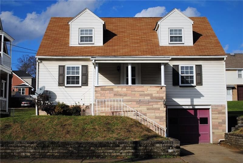 Property Photo:  1051 9th Ave  PA 15014 