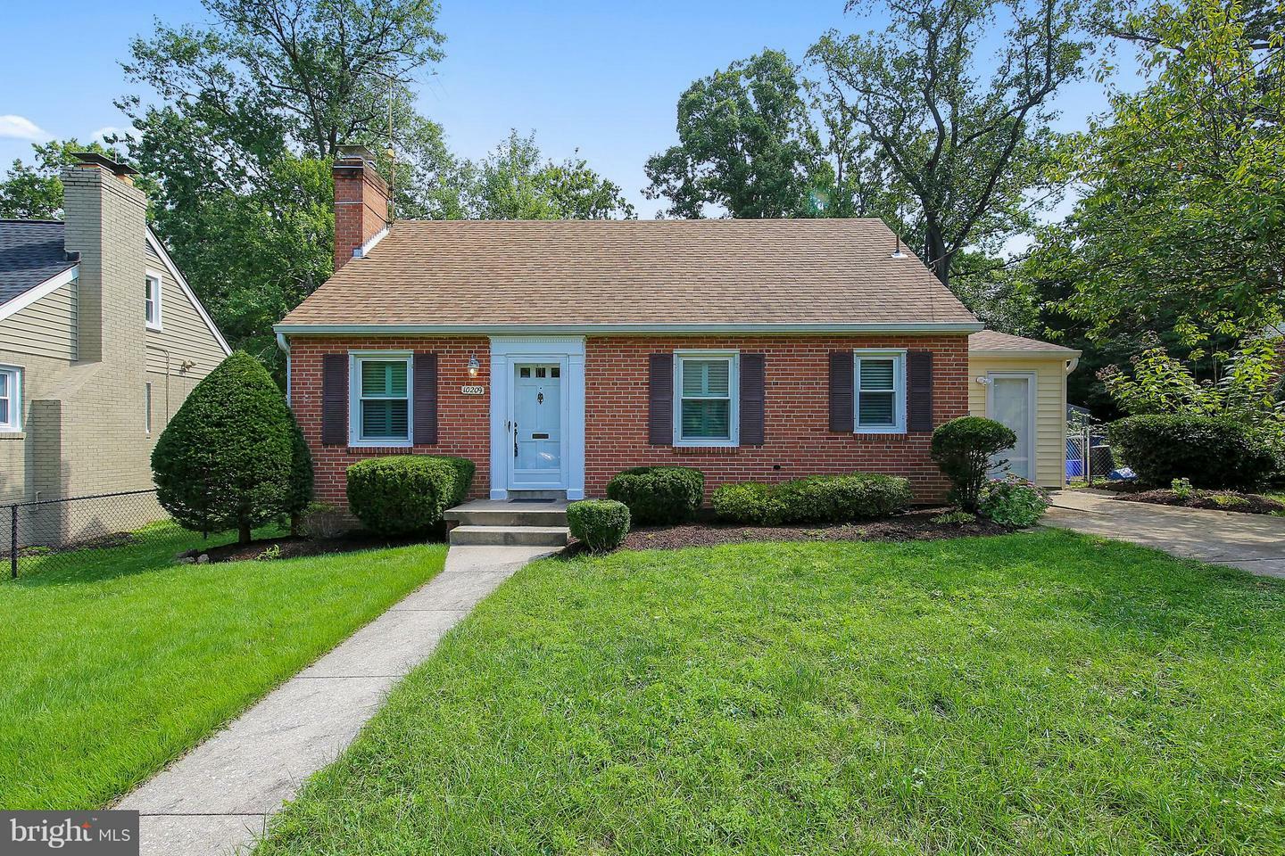 Property Photo:  10209 Carson Place  MD 20901 