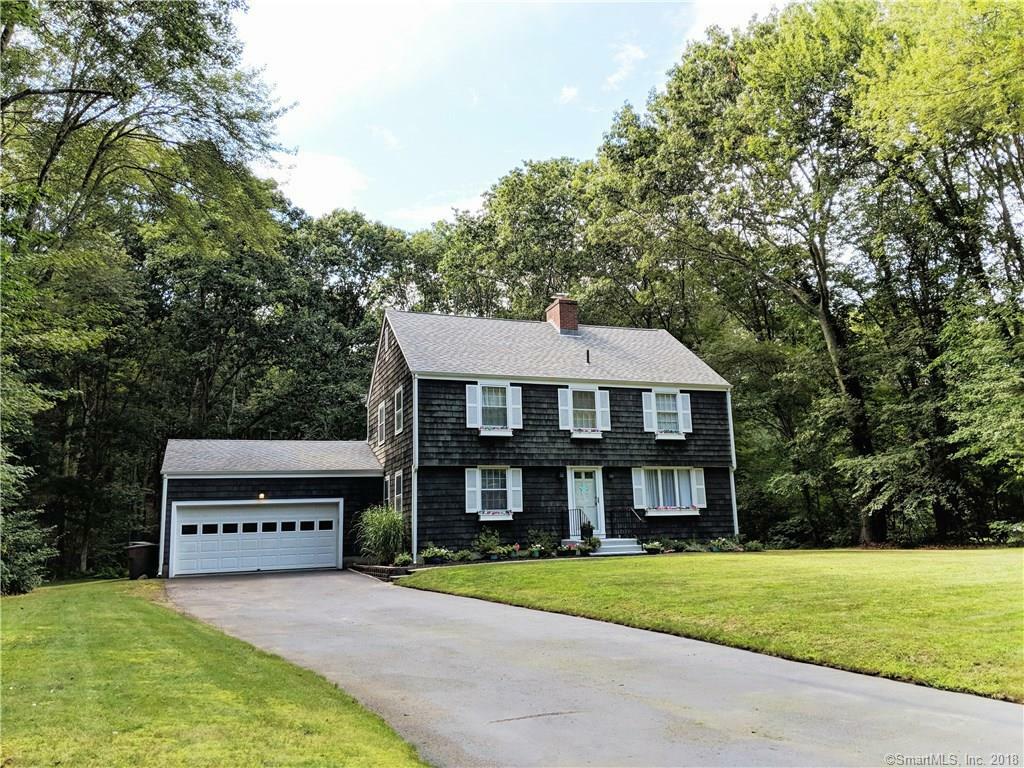 Property Photo:  16 Green Valley Lake Road  CT 06333 