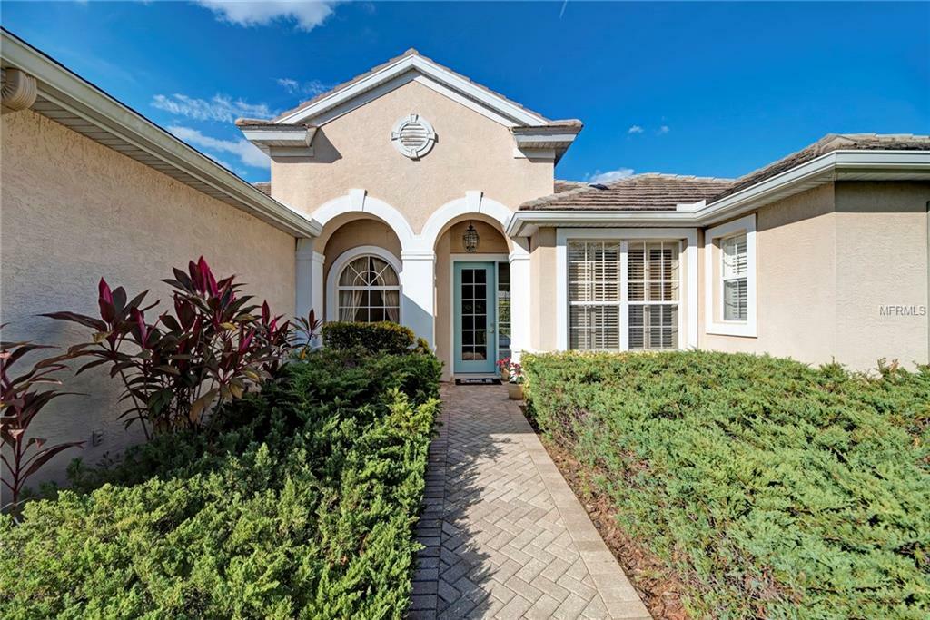 Property Photo:  4945 Sabal Lake Circle  FL 34238 