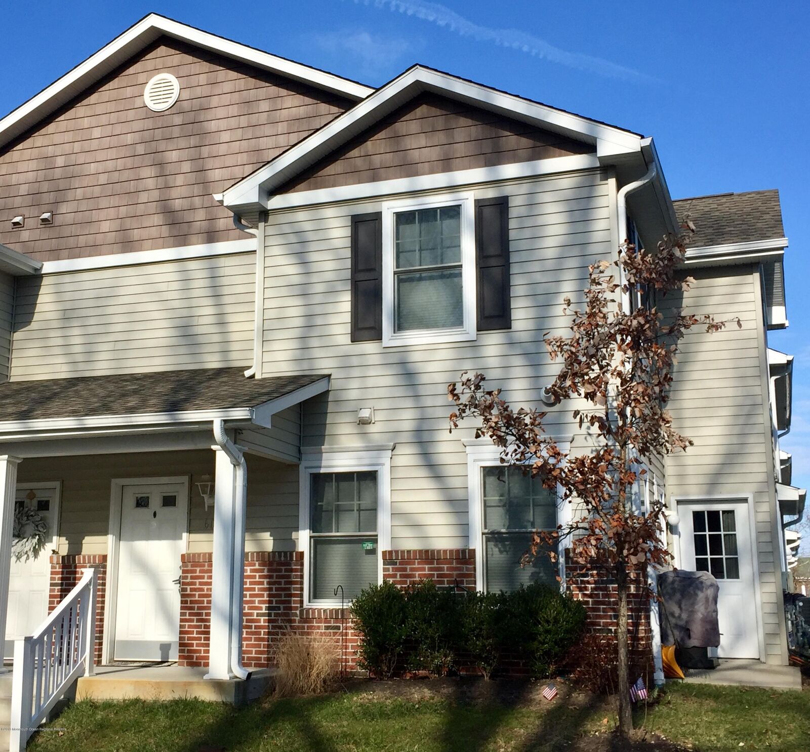 Property Photo: 608 Harvest Way NJ 08755