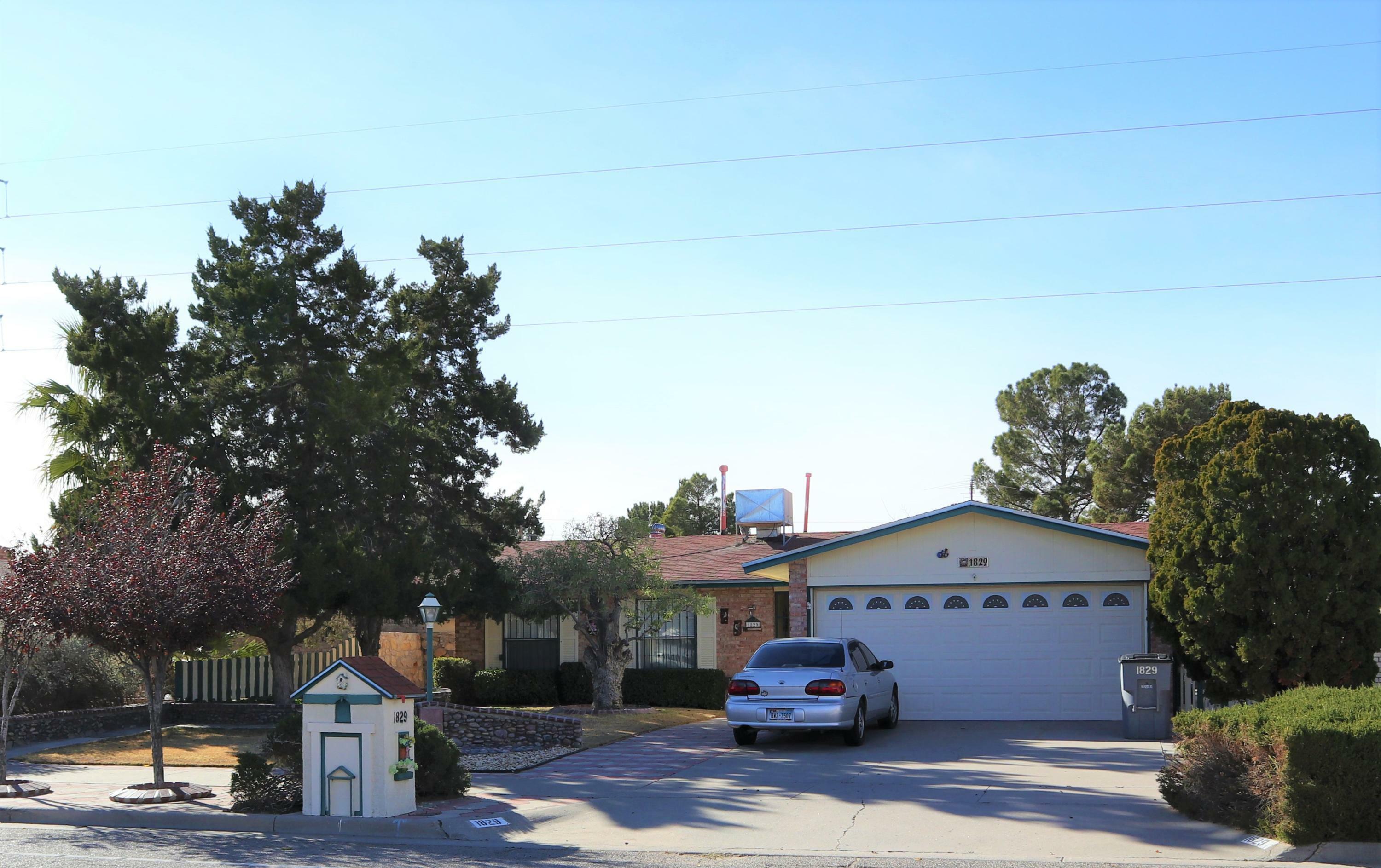 Property Photo:  1829 Robert Wynn Street  TX 79936 