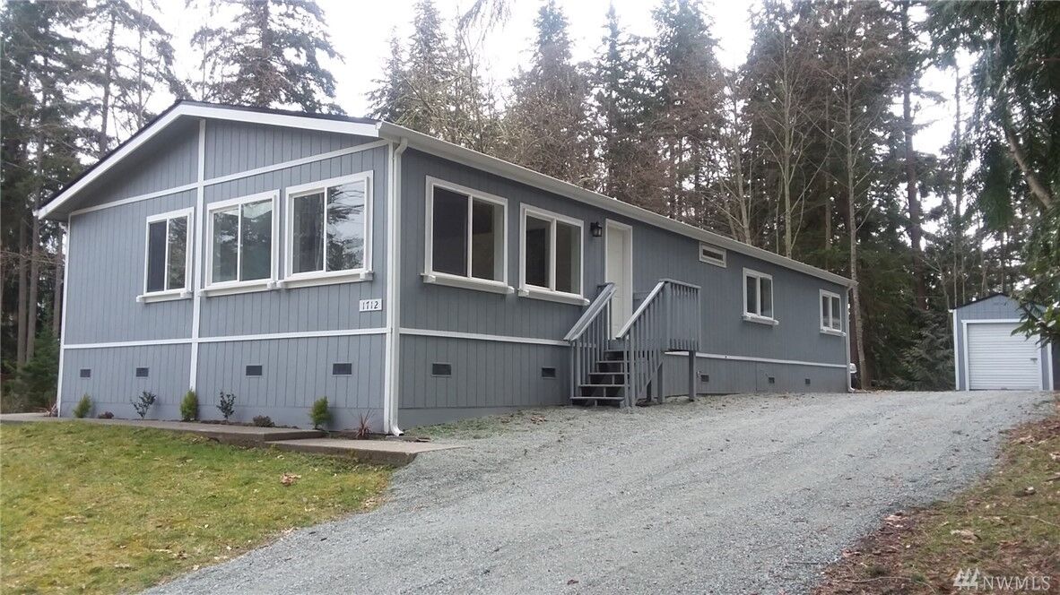Property Photo: 1712 Lake Drive WA 98282