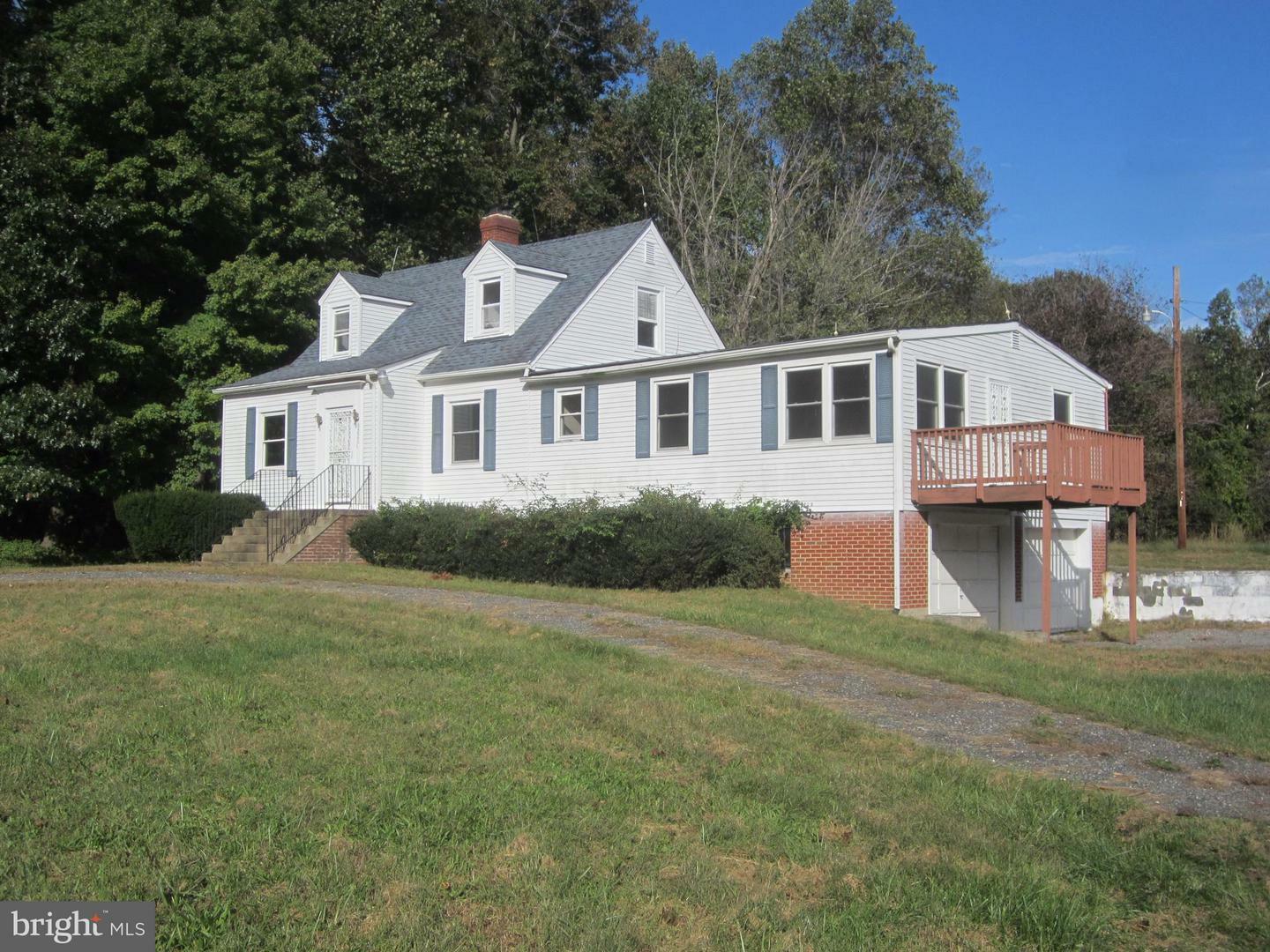 Property Photo:  5221 Cherry Hill Road  MD 20639 