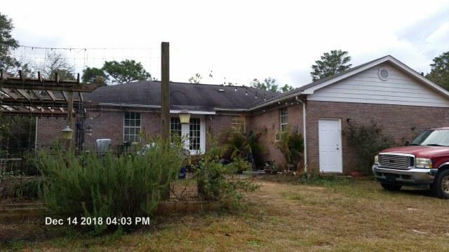 Property Photo:  141 Darnell Lane  FL 32539 