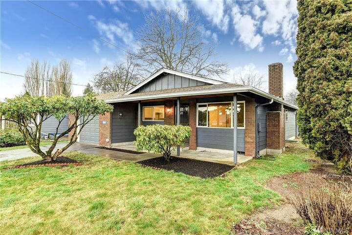 Property Photo:  18165 Moores Garden Rd  WA 98273 