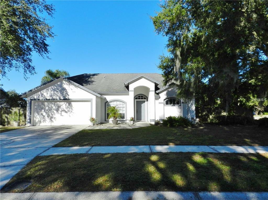 Property Photo:  9701 Sunnyoak Drive  FL 33569 