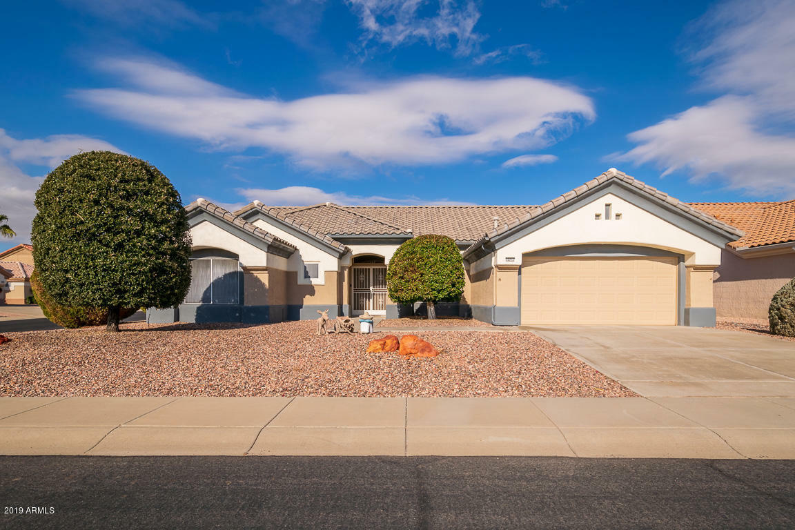 Property Photo:  22212 N Cheyenne Drive  AZ 85375 