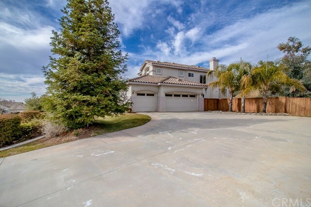 Property Photo:  36380 Cherrywood Drive  CA 92399 