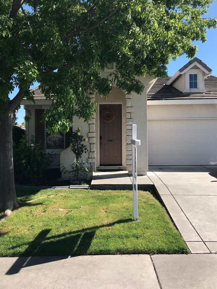 1818 Acari Ave  Sacramento CA 95835 photo