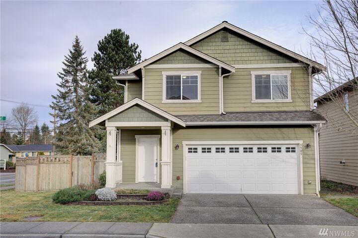 9909 3rd St NE  Lake Stevens WA 98258 photo