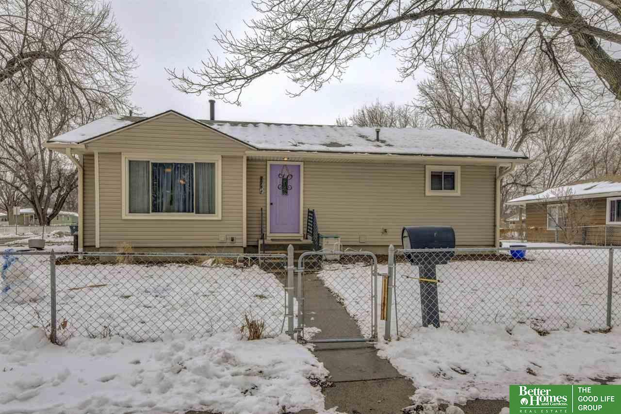 Property Photo:  2744 Ave H  NE 51501 