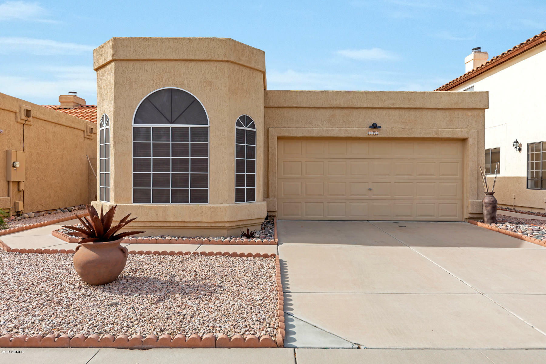 Property Photo: 11152 N 110th Place AZ 85259