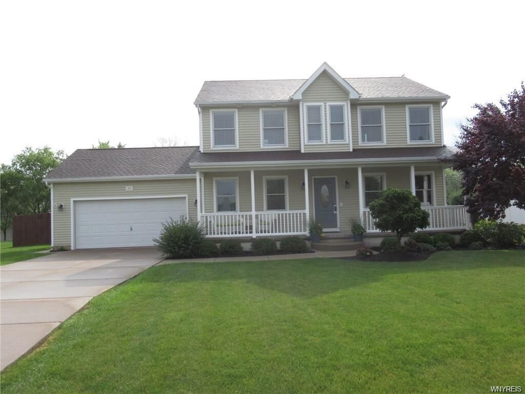 Property Photo:  39 Park Lane  NY 14072 