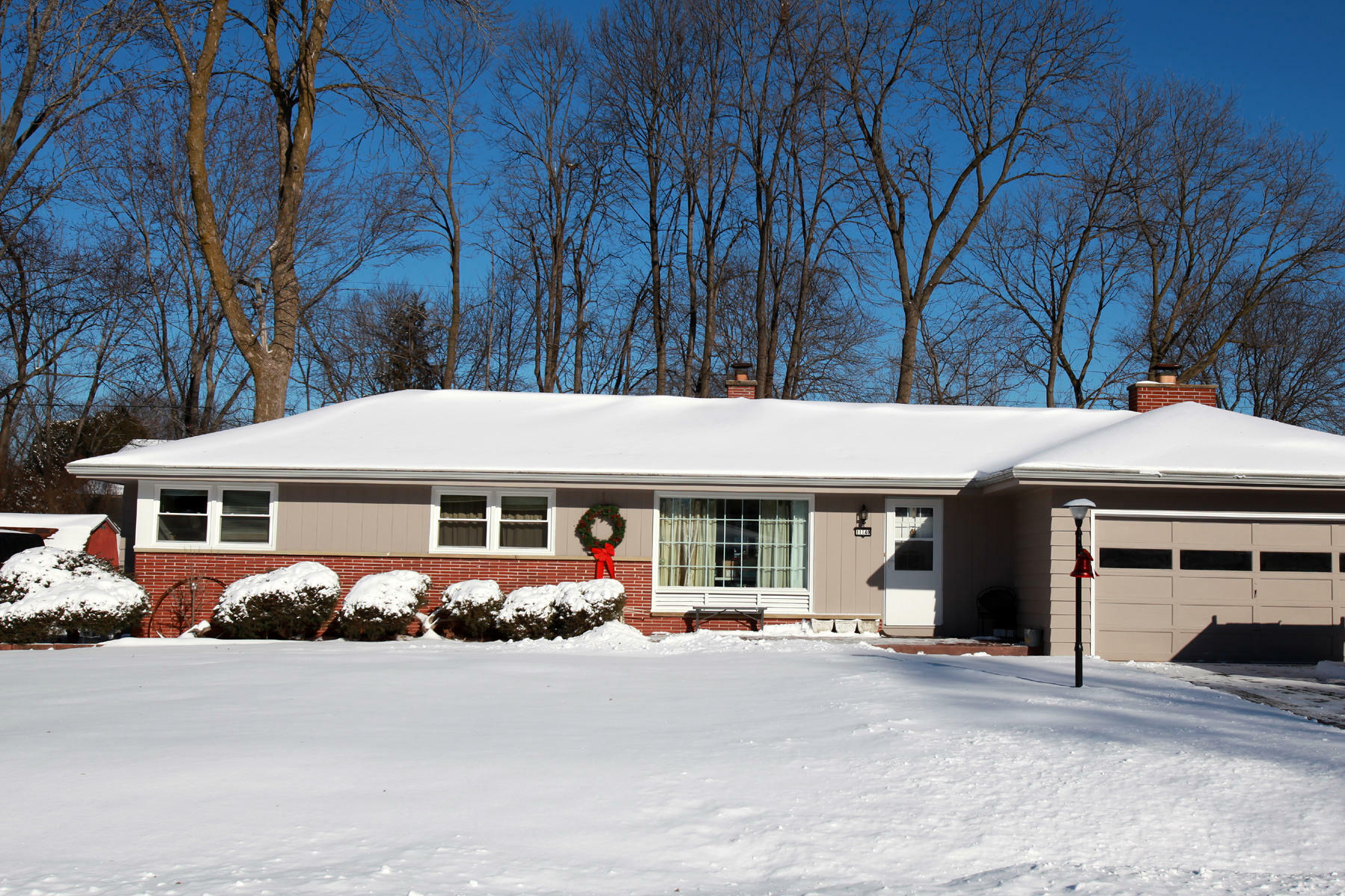 Property Photo: 11140 W Abbott Ave WI 53130