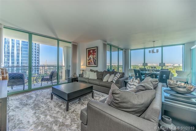 Property Photo: 3350 SW 27th Ave 904 FL 33133