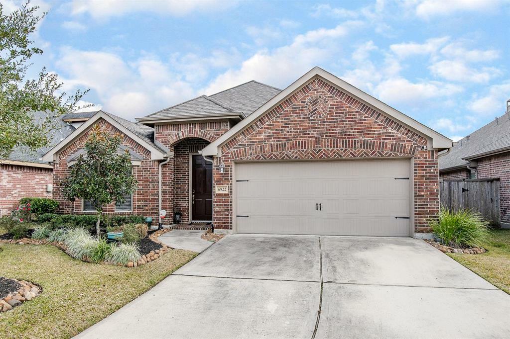 Property Photo:  6922 Sanders Hill Lane  TX 77396 