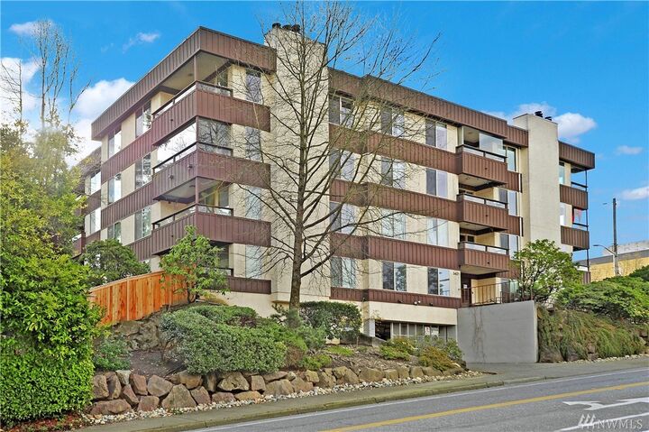 3421 SW Roxbury St 206  Seattle WA 98126 photo