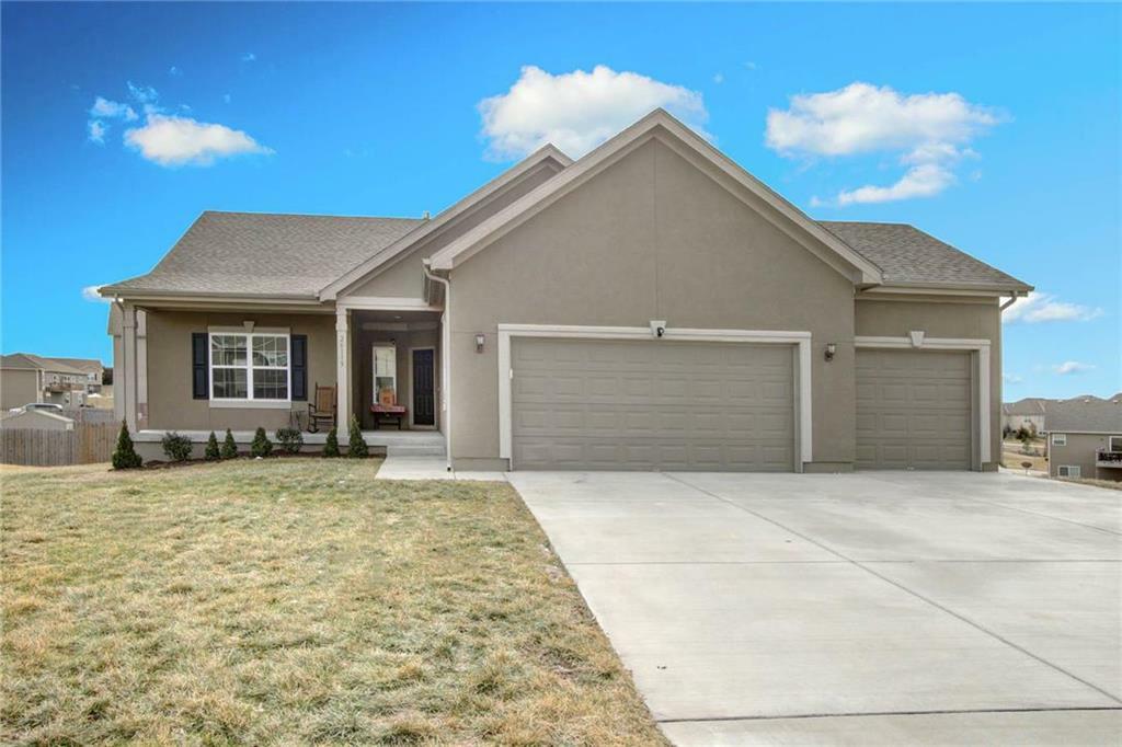 Property Photo:  26115 W 141st Court  KS 66061 