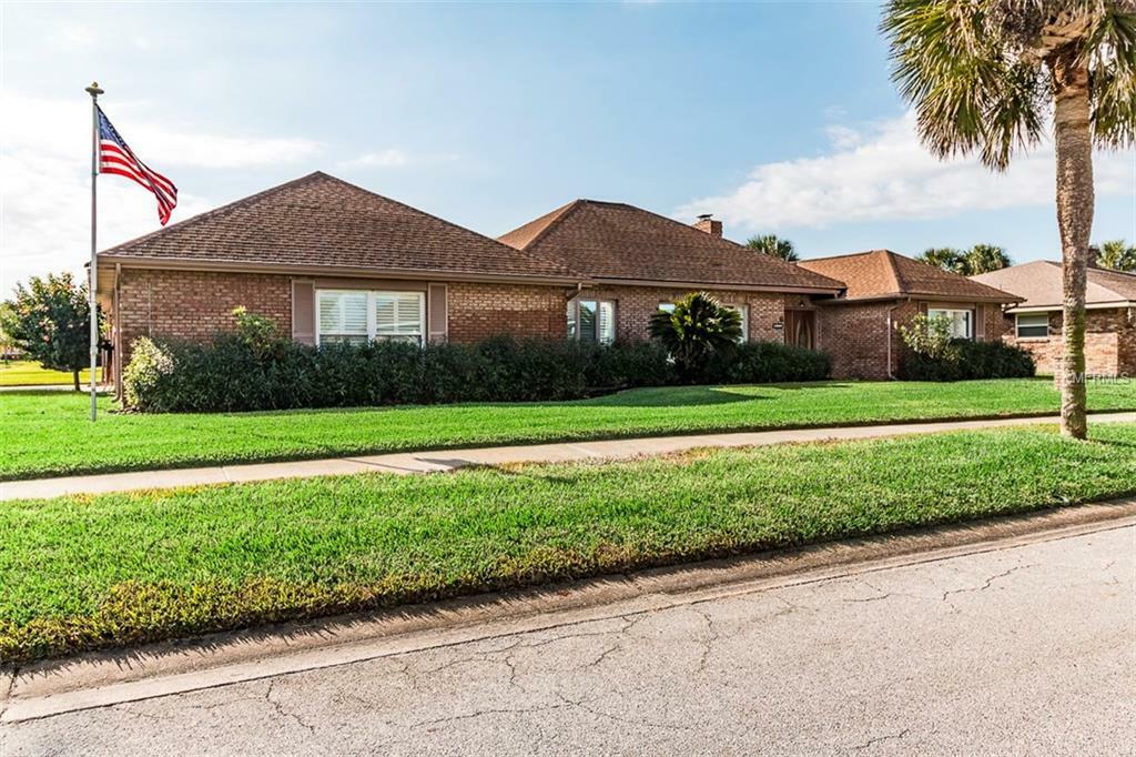 Property Photo: 6 Buckingham Drive FL 32176