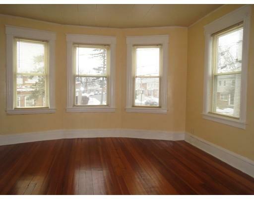 Property Photo:  4 Burton Street 2R  MA 01030 