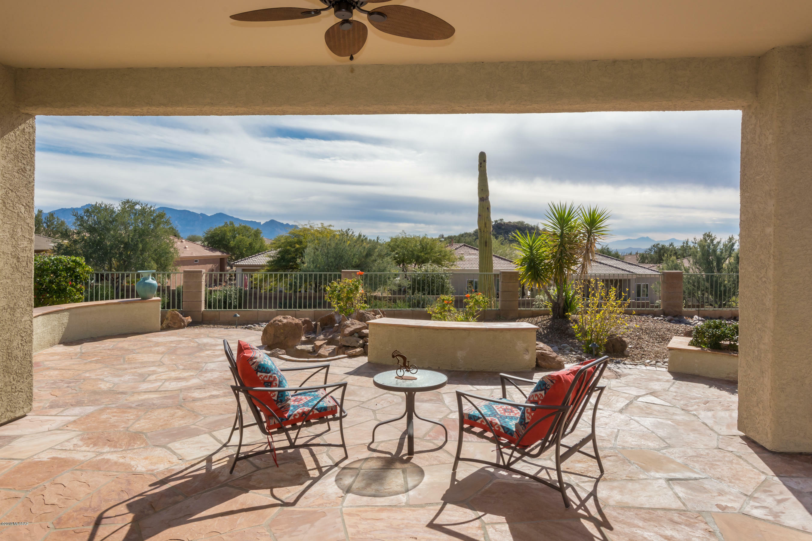 Property Photo: 5109 W Jointfir Lane AZ 85658