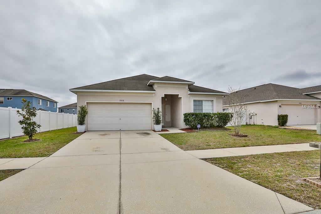 Property Photo:  12618 Longcrest Drive  FL 33579 