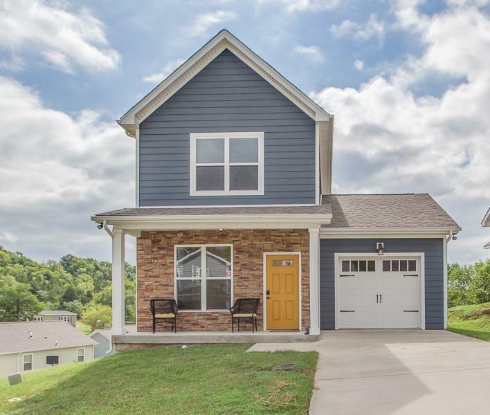 Property Photo: 486 Monticello St TN 37207