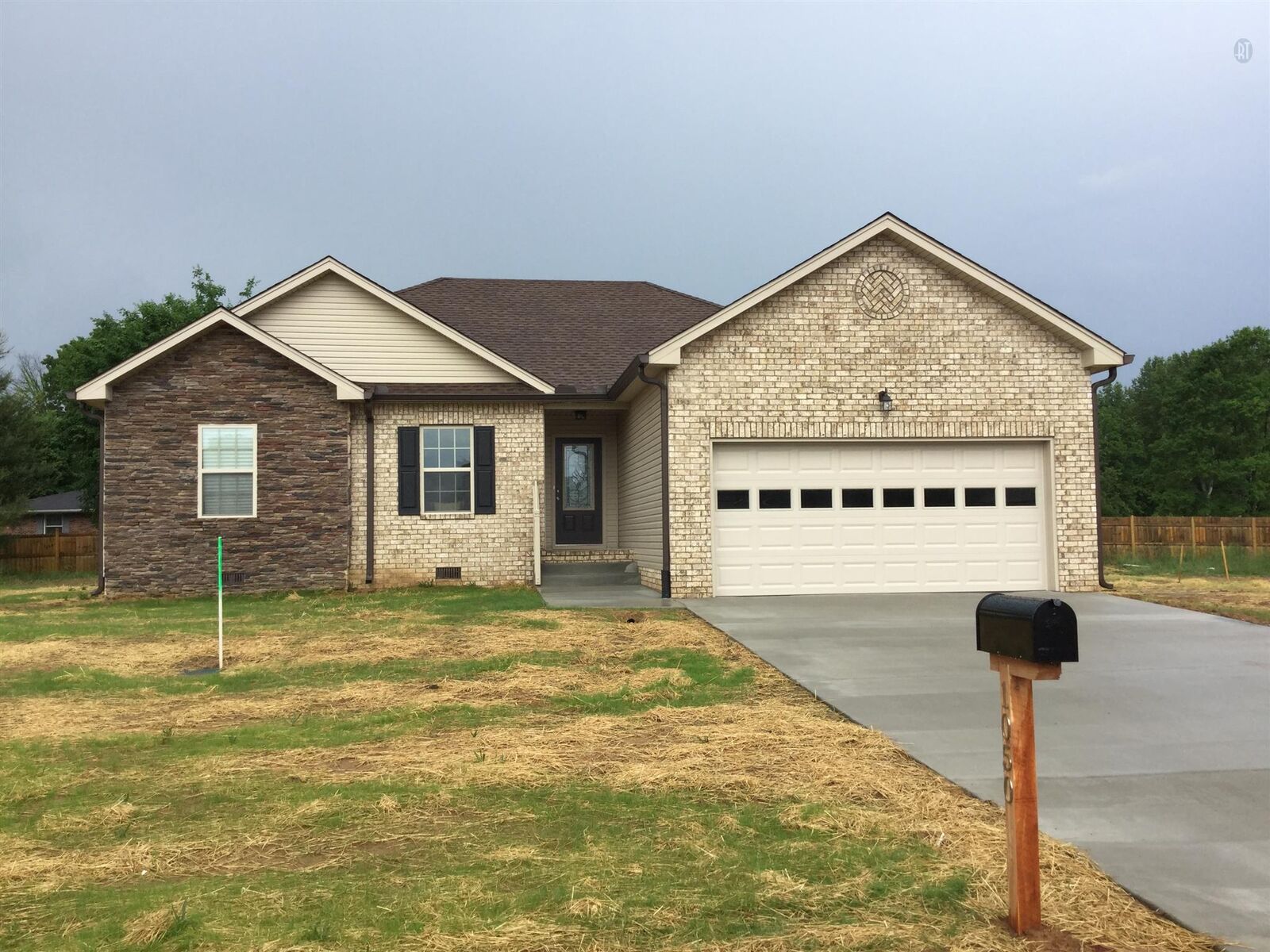 Property Photo: 10 Friendship Rd TN 37049