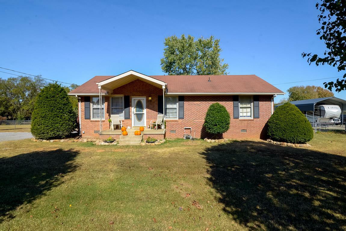 Property Photo: 404 Jefferson Pike TN 37086