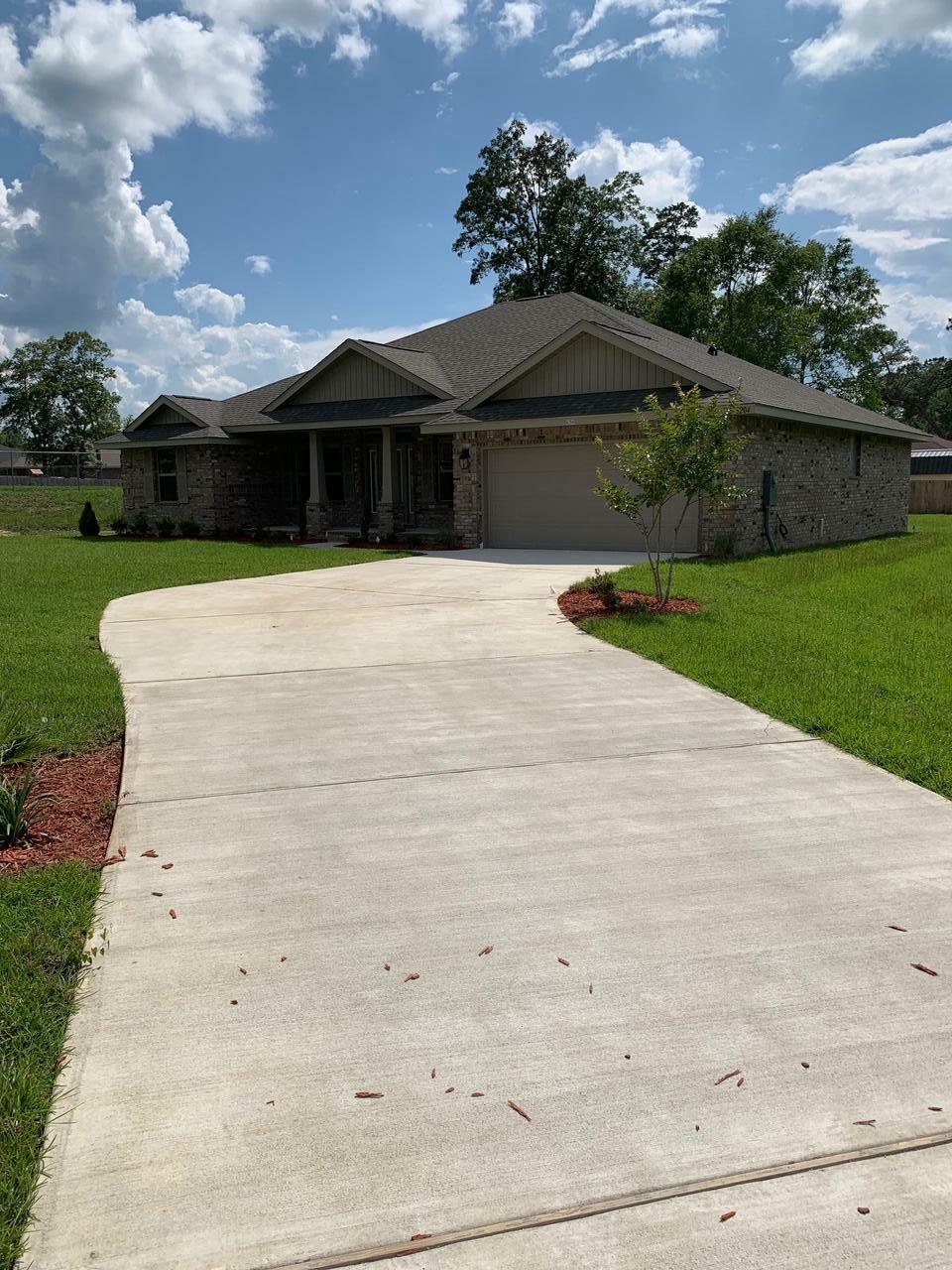 Property Photo: 6204 Nanterre Cove FL 32536
