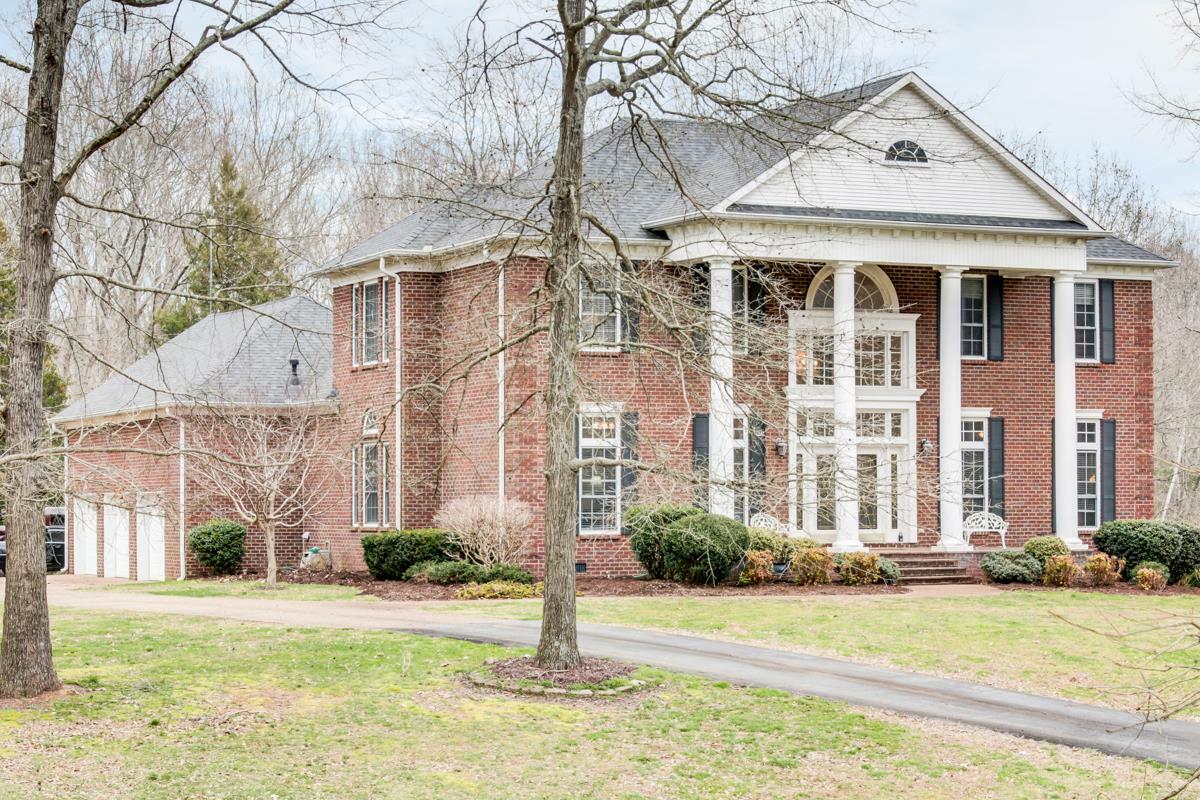 Property Photo: 161 Dogwood Springs Dr TN 37148