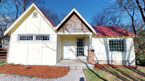 Property Photo:  206 Nesbitt Ln  TN 37115 