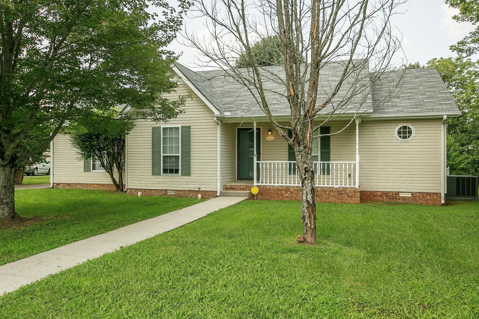Property Photo: 2211 Medford Campbell Blvd TN 37127