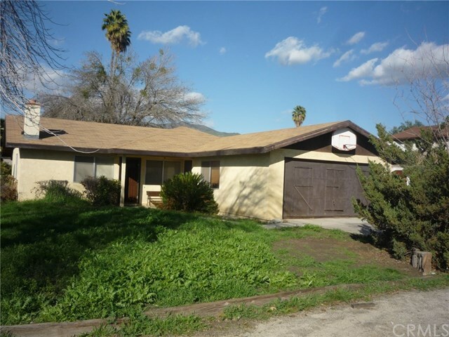 Property Photo:  657 E Evans Street  CA 92583 