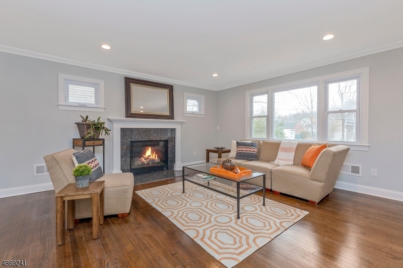 Property Photo:  2088 Mountain Ave  NJ 07076 