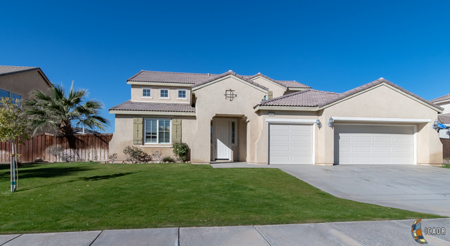 Property Photo: 2617 Oasis St CA 92251