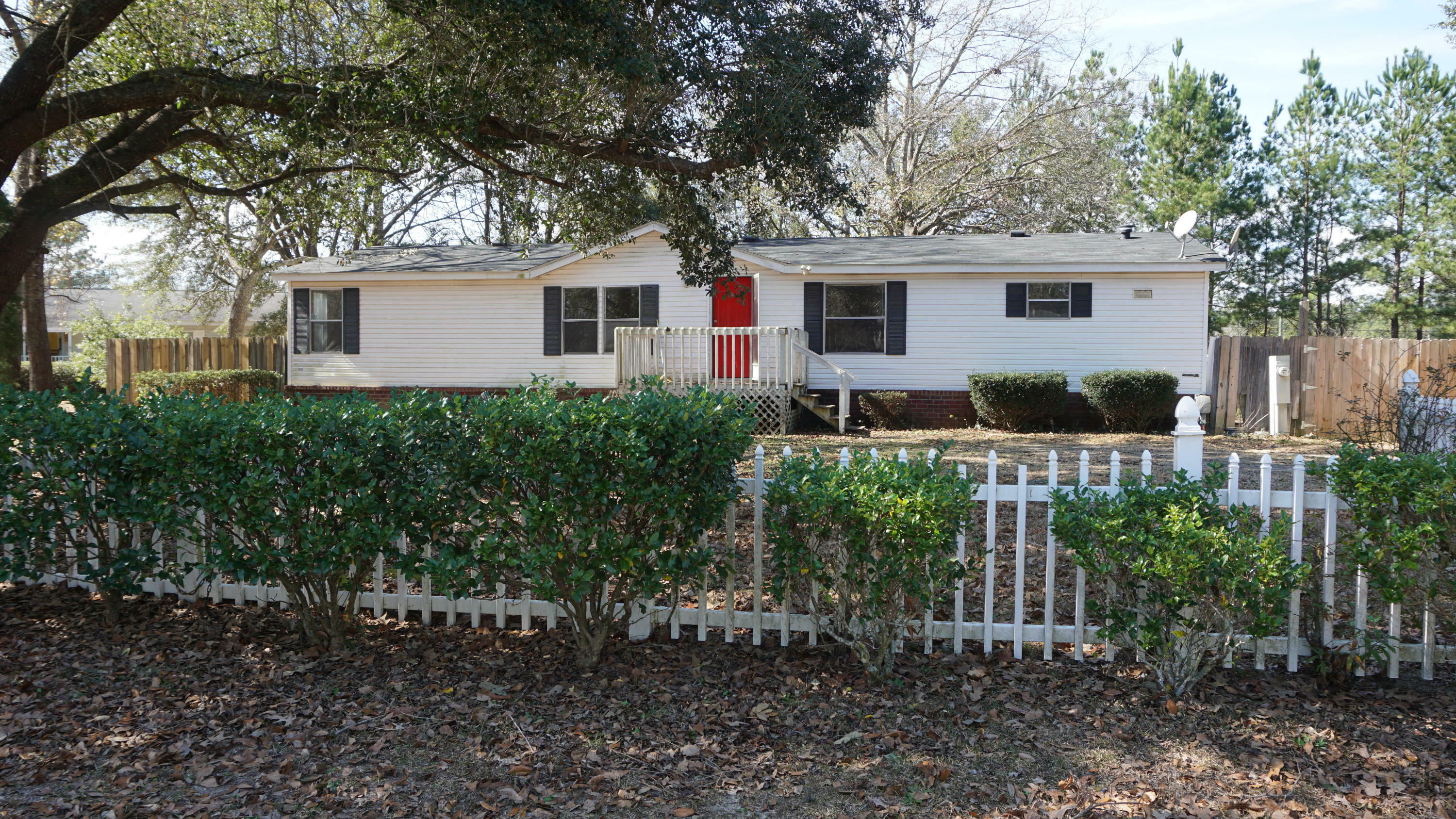 Property Photo:  206 W Poplar Branch Drive  SC 29461 