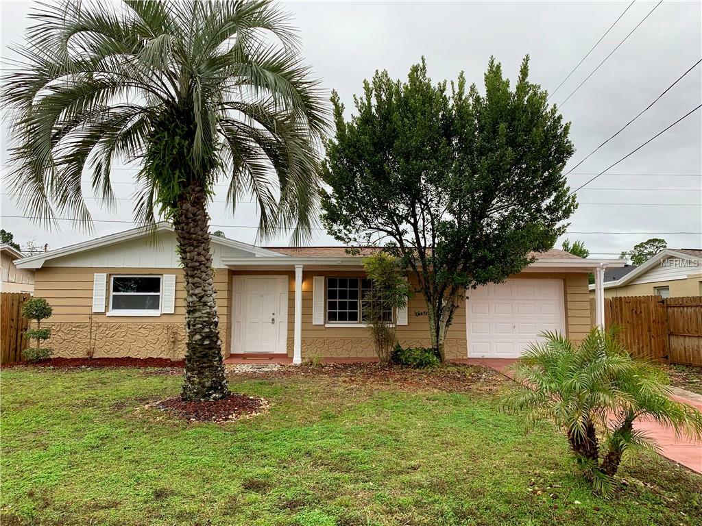 Property Photo:  3320 Beacon Square Drive  FL 34691 